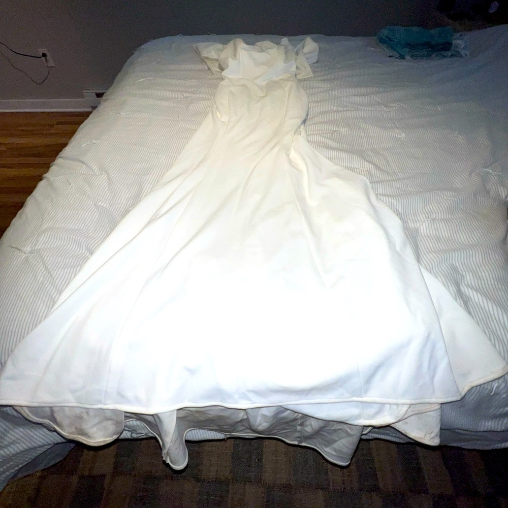 Wedding dress